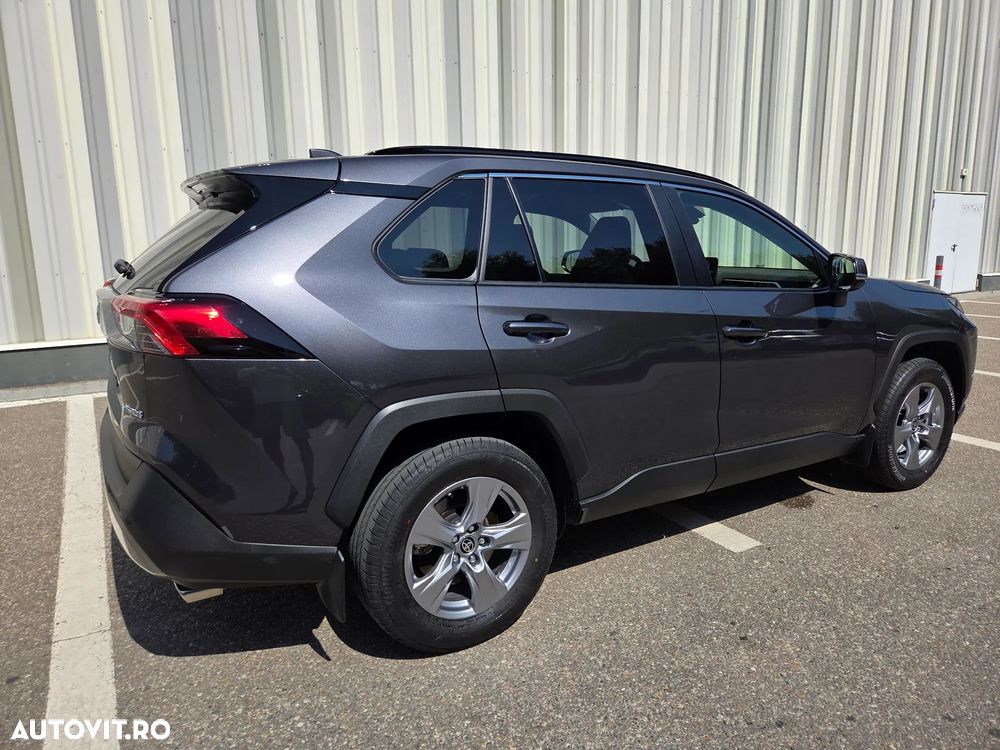 Toyota RAV4 - 22