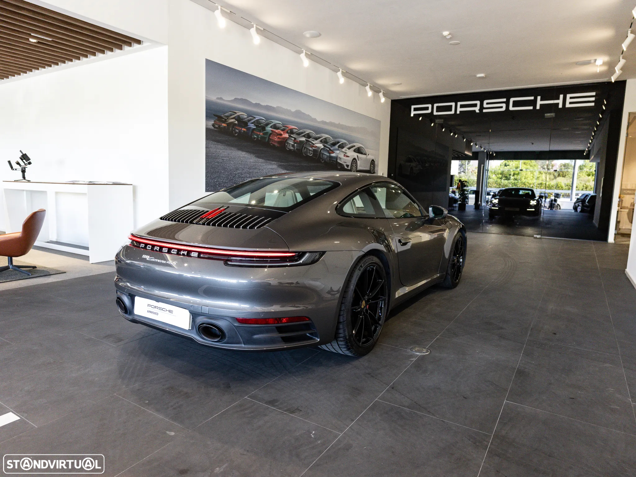 Porsche 911 (992) Carrera 4S PDK - 8