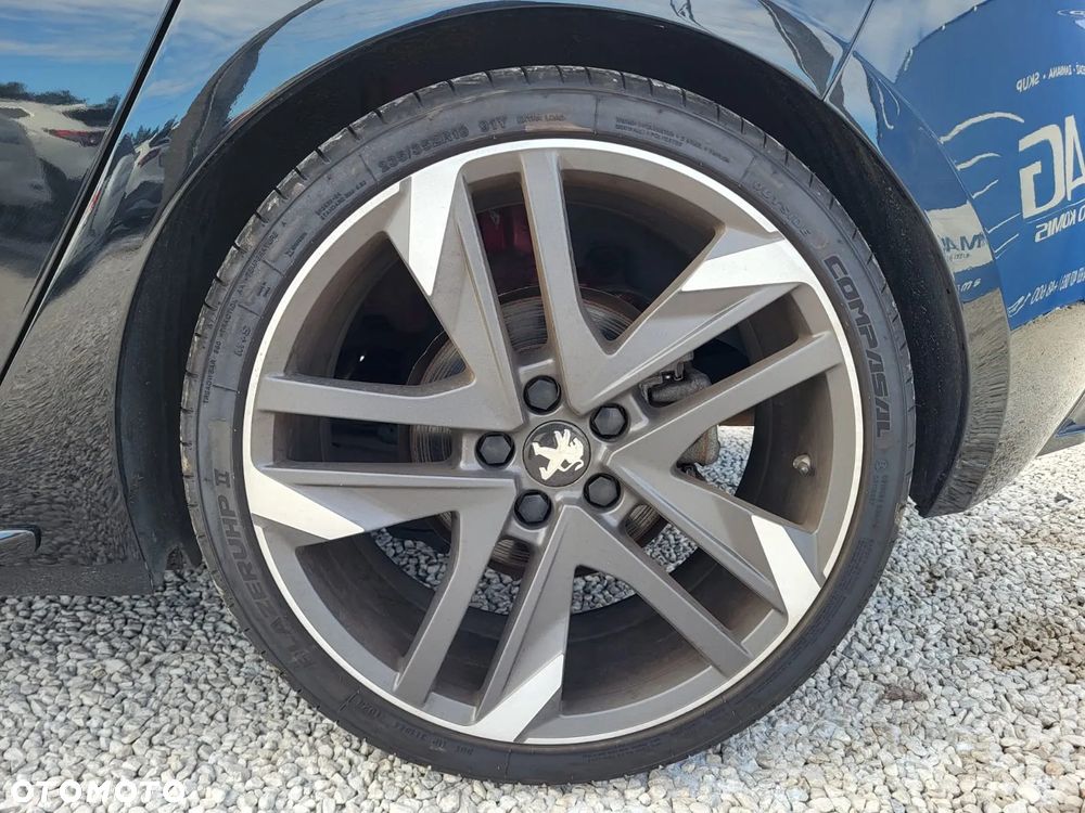 Peugeot 308 GTi by Sport - 13