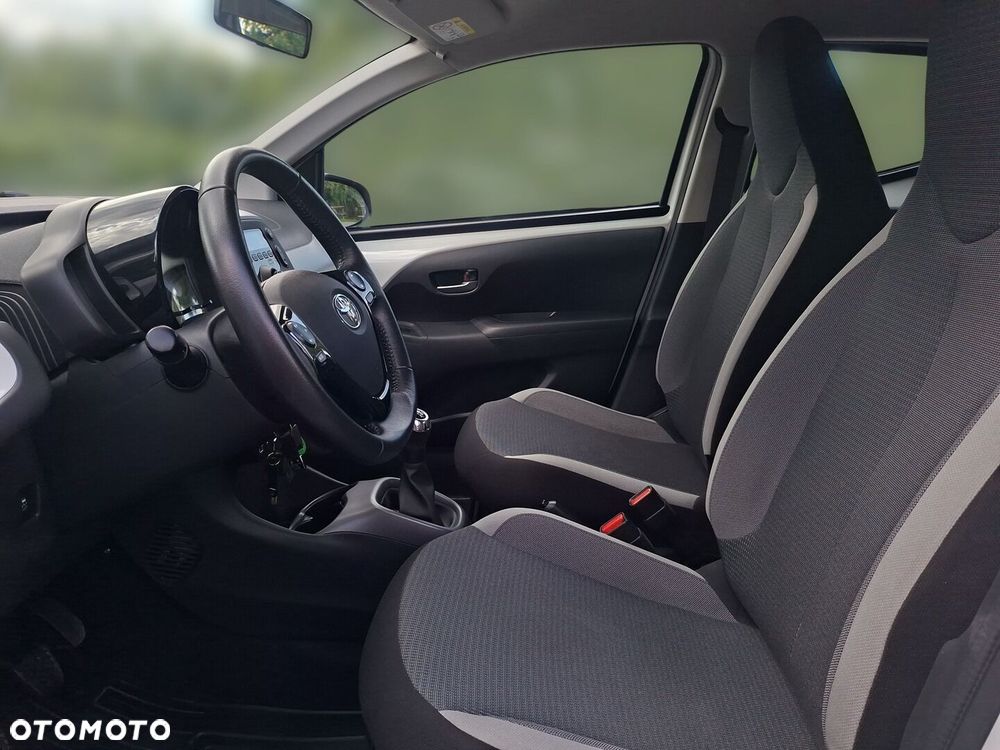 Toyota Aygo - 13