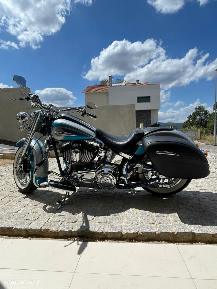 Harley-Davidson FLST FLSTNSE CVO - 12