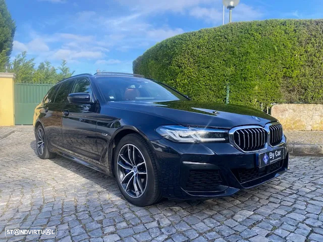 BMW 530 e Pack Desportivo M - 4