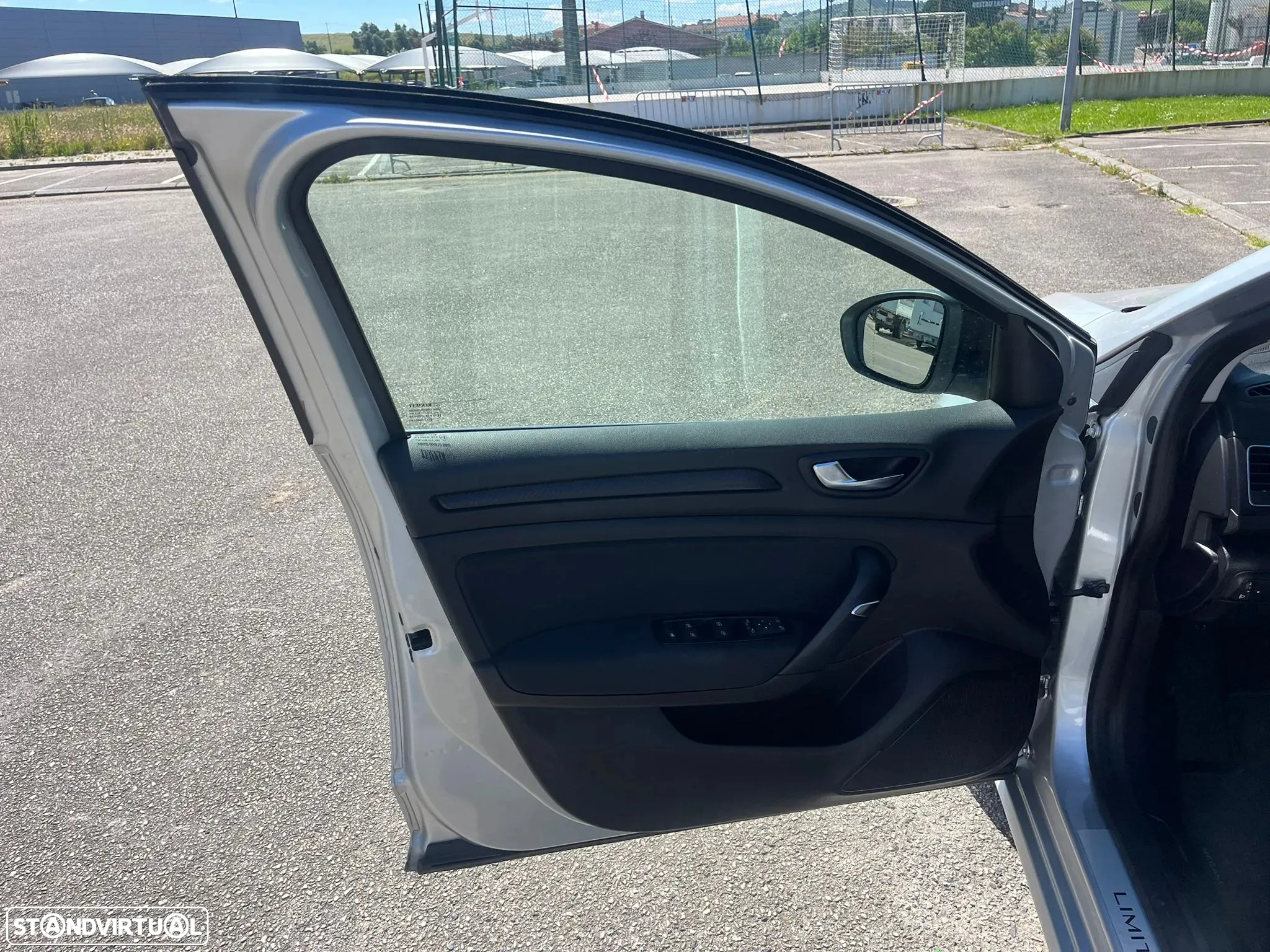 Renault Mégane Sport Tourer 1.5 Blue dCi Limited - 19