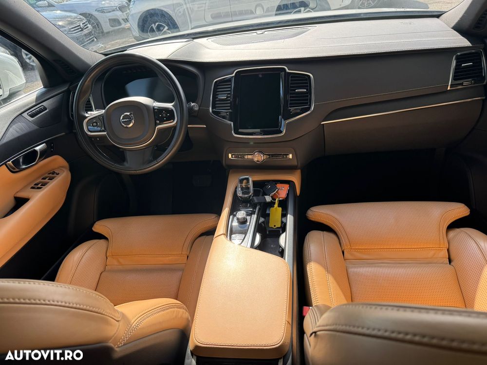 Volvo XC 90 T8 AWD Twin Engine Geartronic Inscription - 4