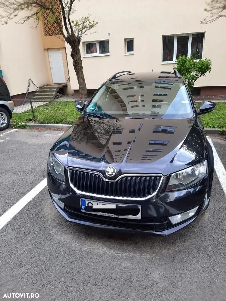 Skoda Octavia 1.6 TDI STYLE - 6