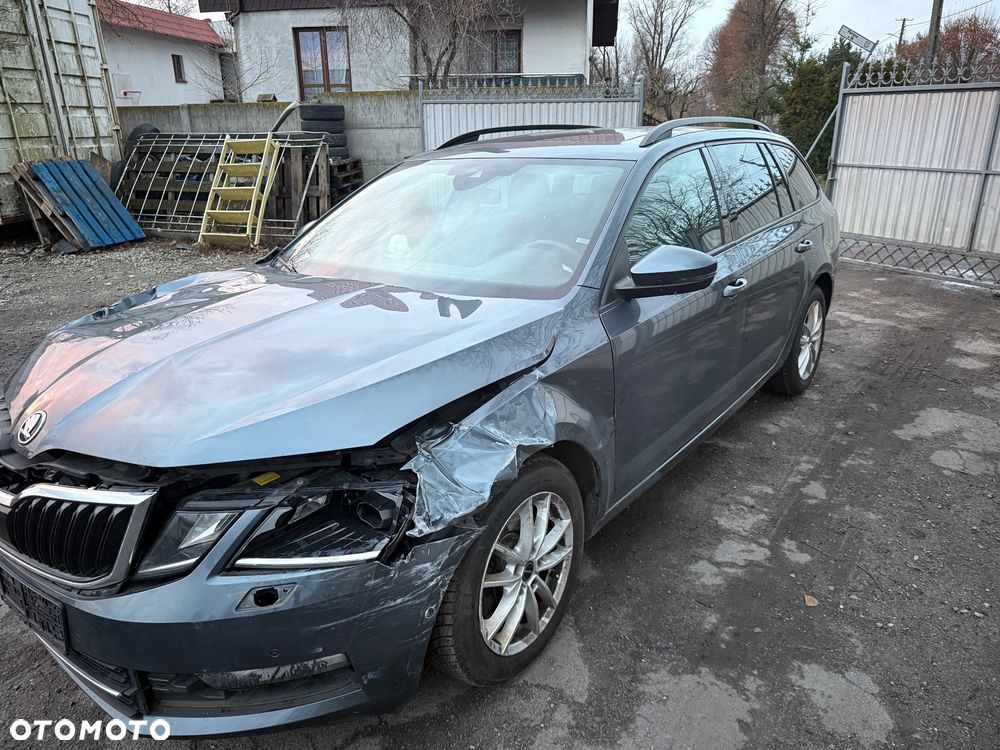 Skoda Octavia 2.0 TDI DSG Exclusive - 13