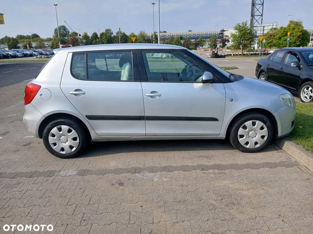 Skoda Fabia 1.2 12V Ambiente - 4