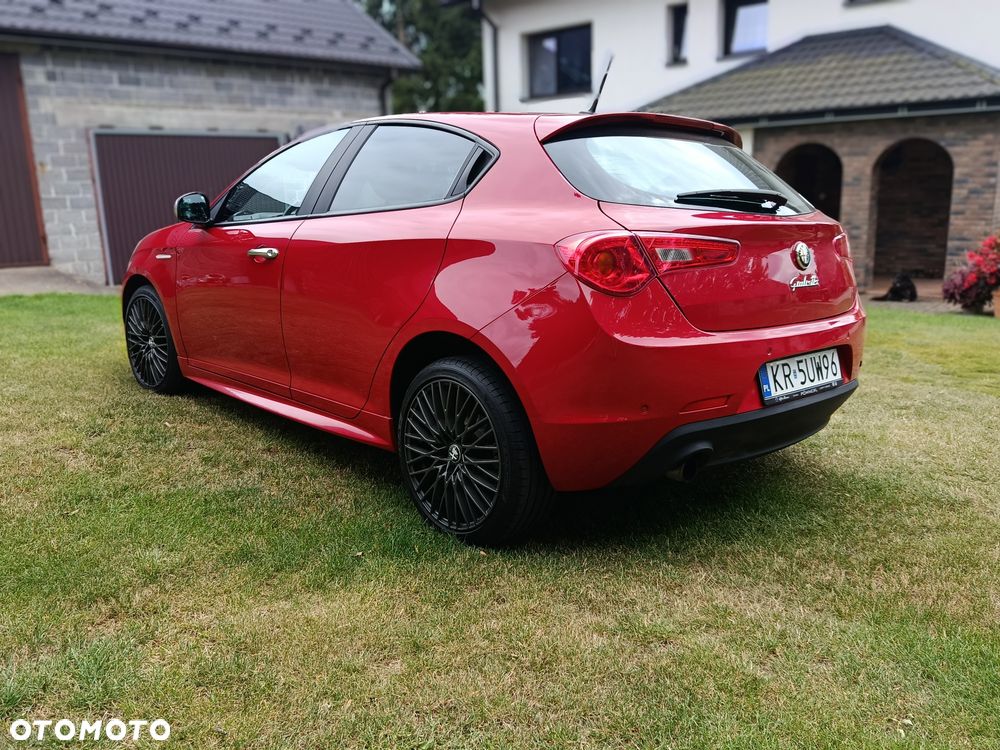 Alfa Romeo Giulietta - 5