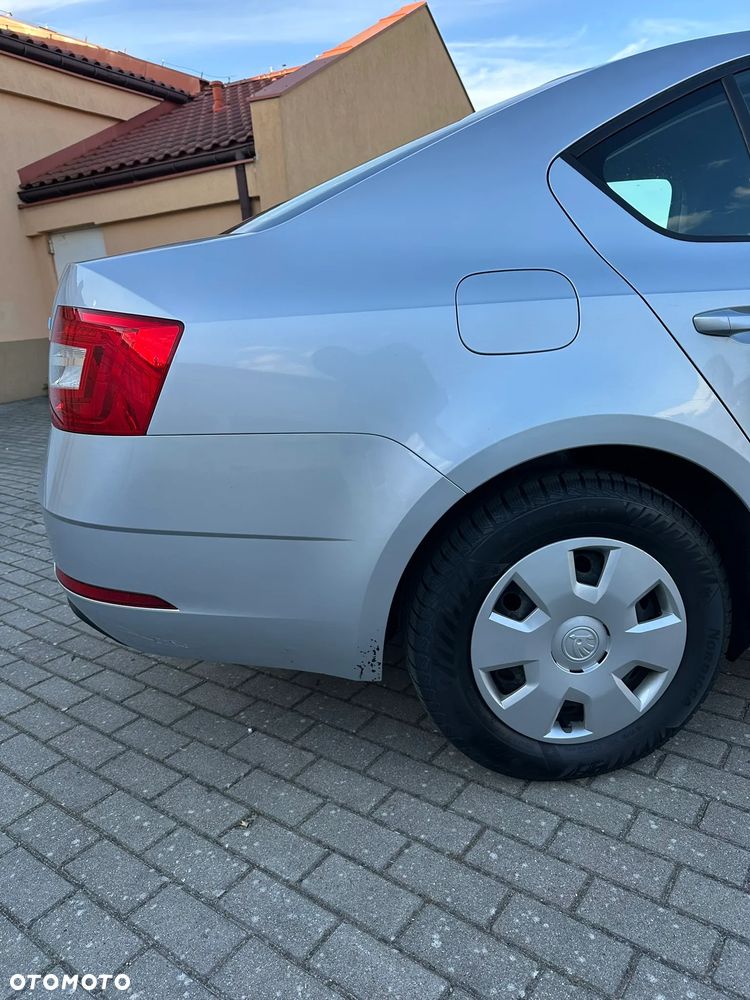 Skoda Octavia 1.6 TDI Active - 10