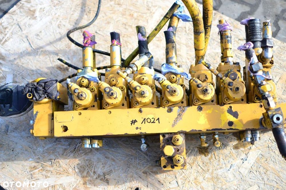 Rozdzielacz Etec Eder 668 C10 6601 2113 - 4