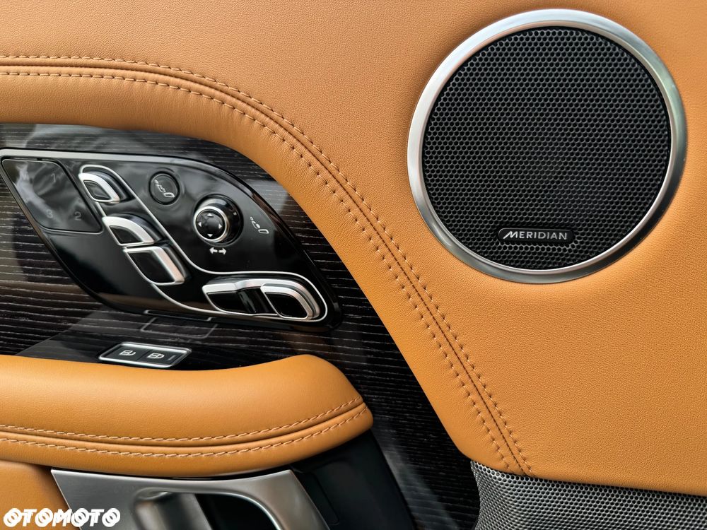 Land Rover Range Rover - 16