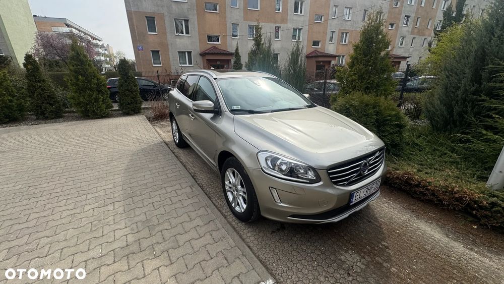 Volvo XC 60 D4 Geartronic Summum - 6