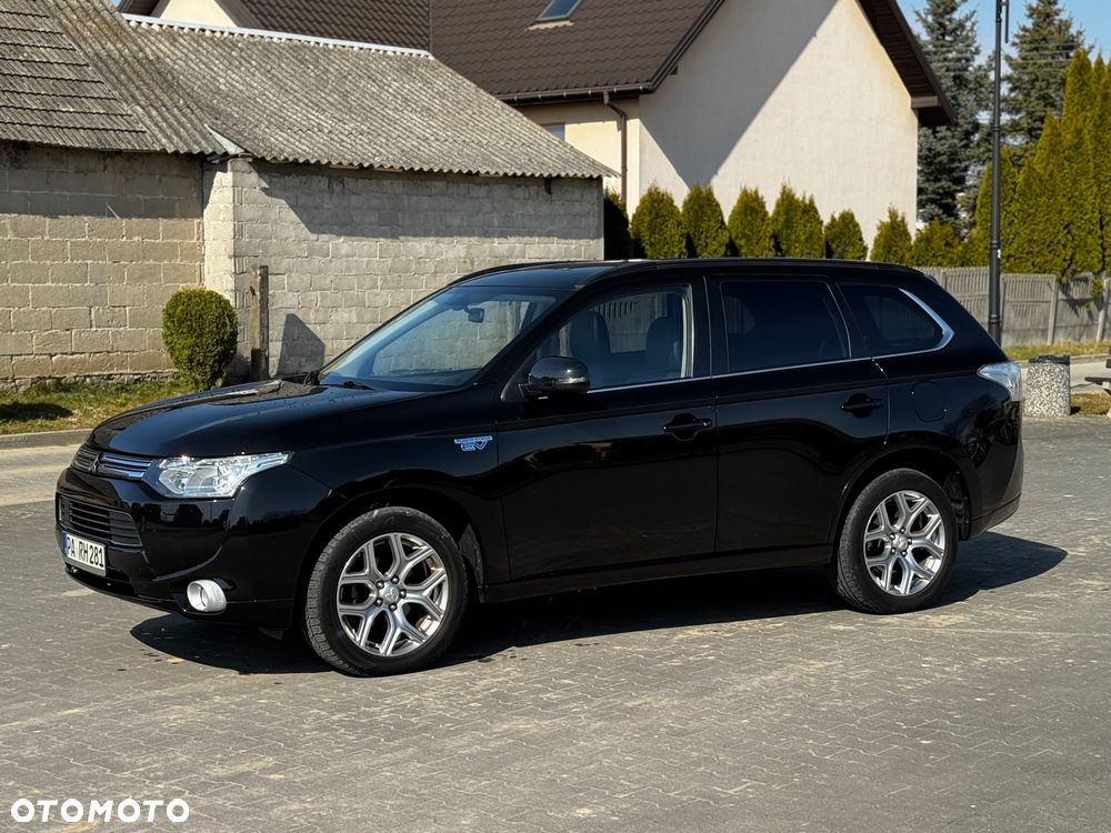 Mitsubishi Outlander 2.0 4WD Top - 2