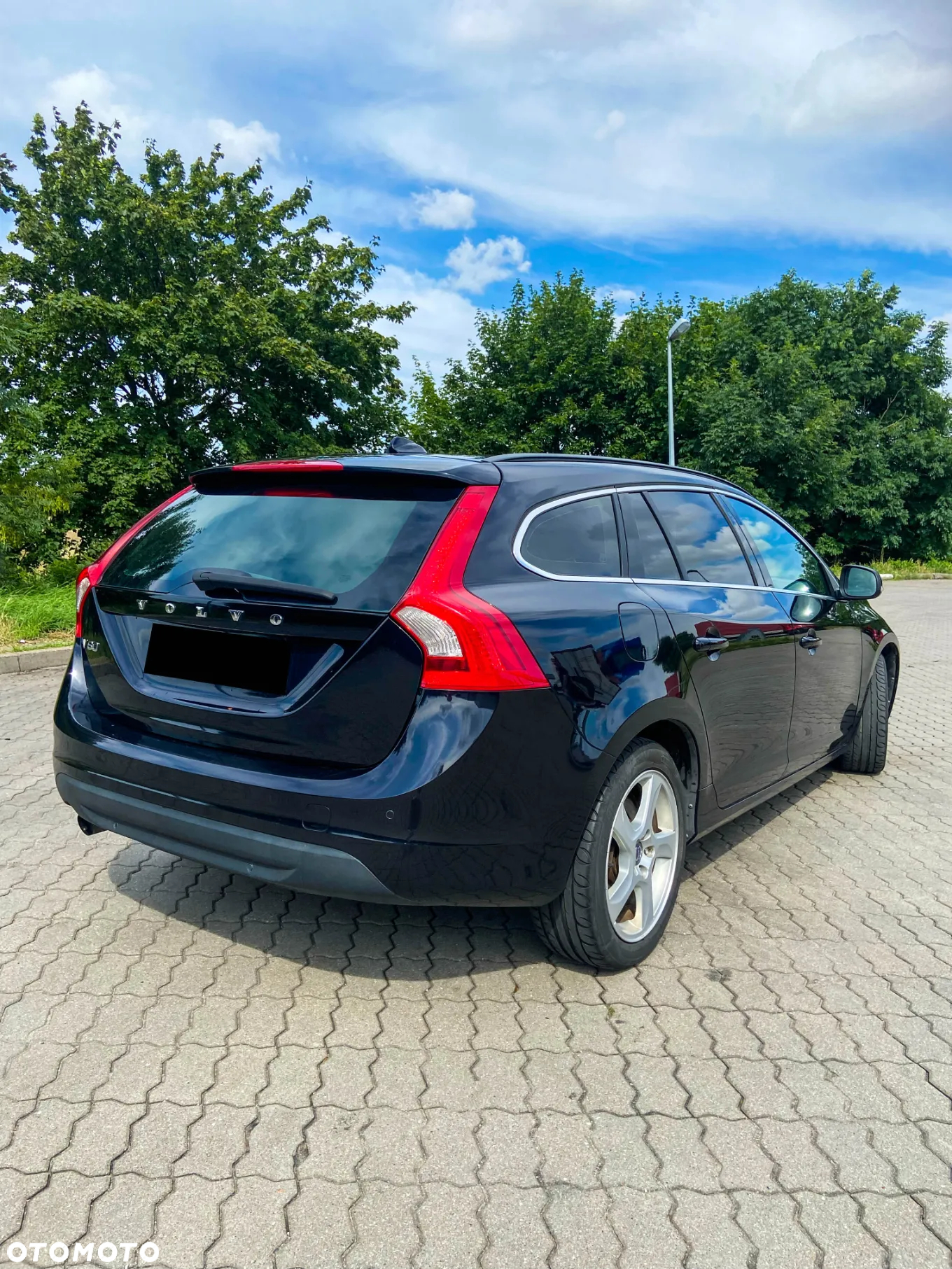 Volvo V60 D4 - 4