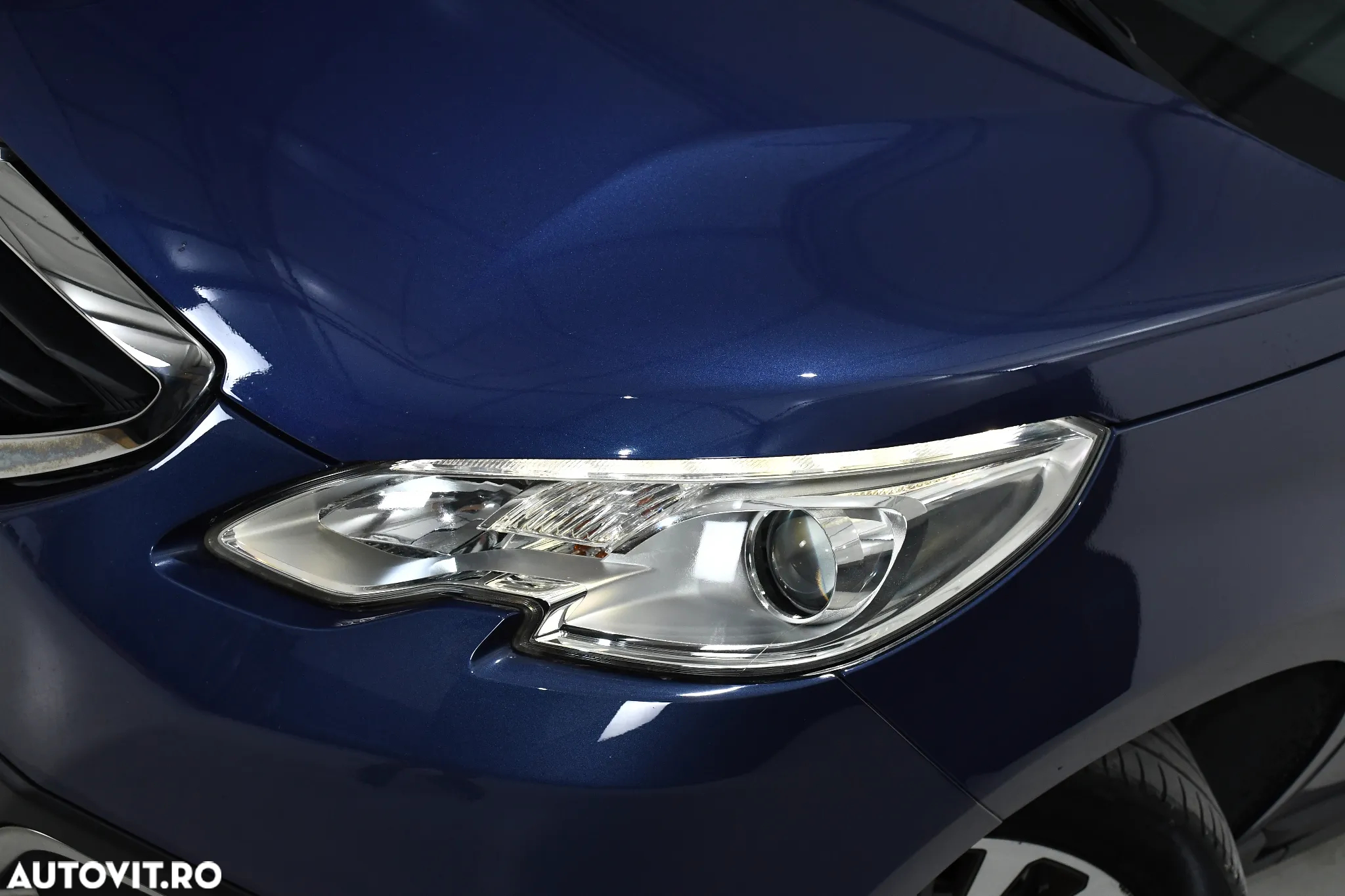 Peugeot 2008 1.2 e-VTi STT ETG Allure - 29