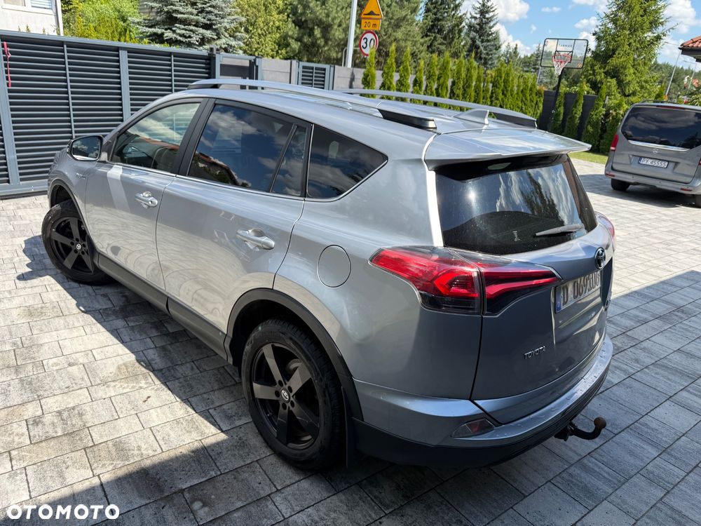 Toyota RAV4 Hybrid Silver 4x4 - 20