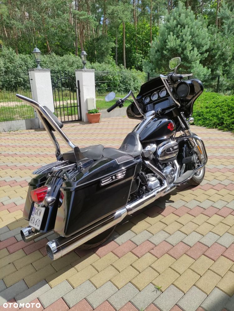 Harley-Davidson FLHT Electra Glide Standard - 13