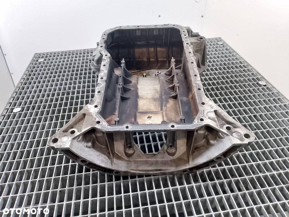 MISKA OLEJOWA MERCEDES-BENZ ML W163 R1120140702 3.2 V6 - 2
