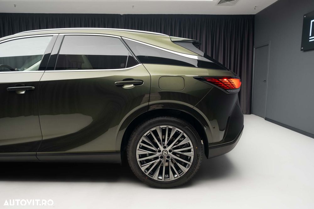 Lexus Seria RX 450h+ E-Four PHEV Luxury - 34