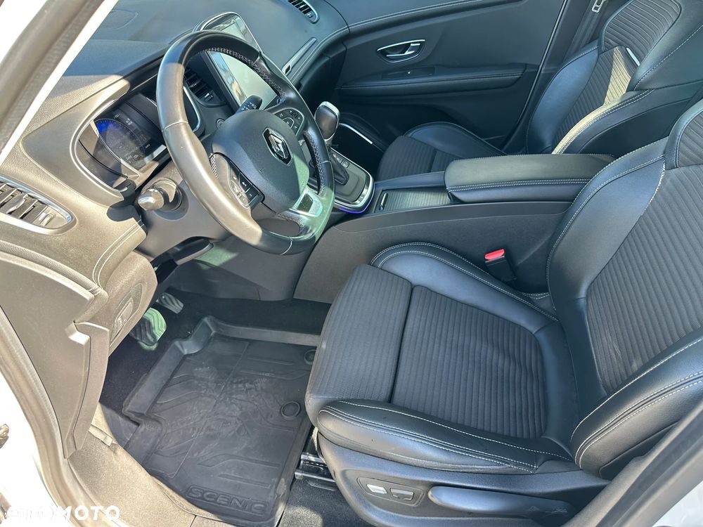 Renault Scenic - 9