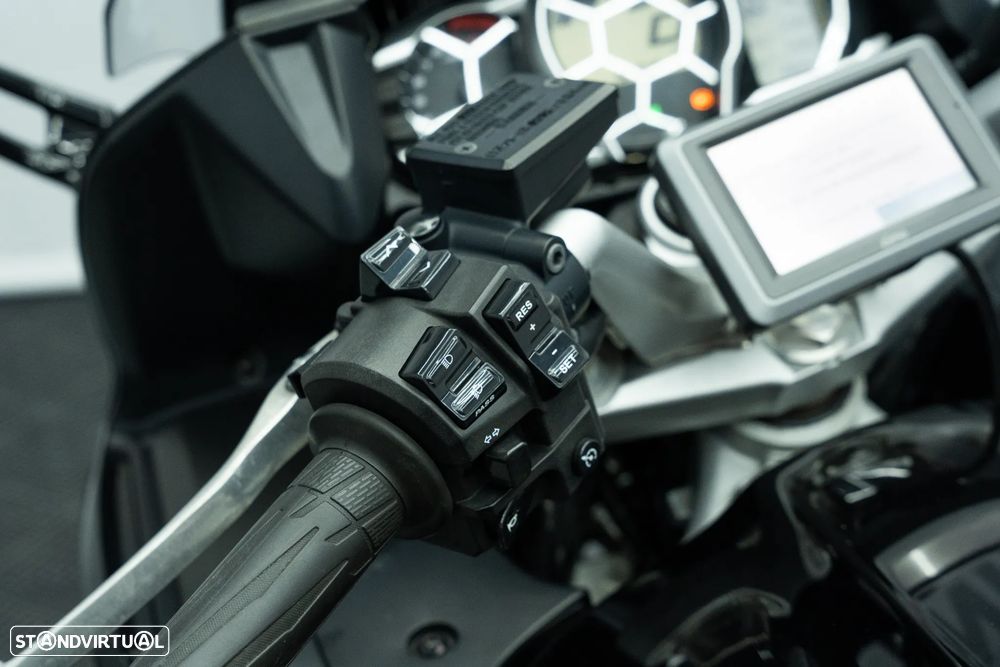 Yamaha FJR FJR1300 - 14