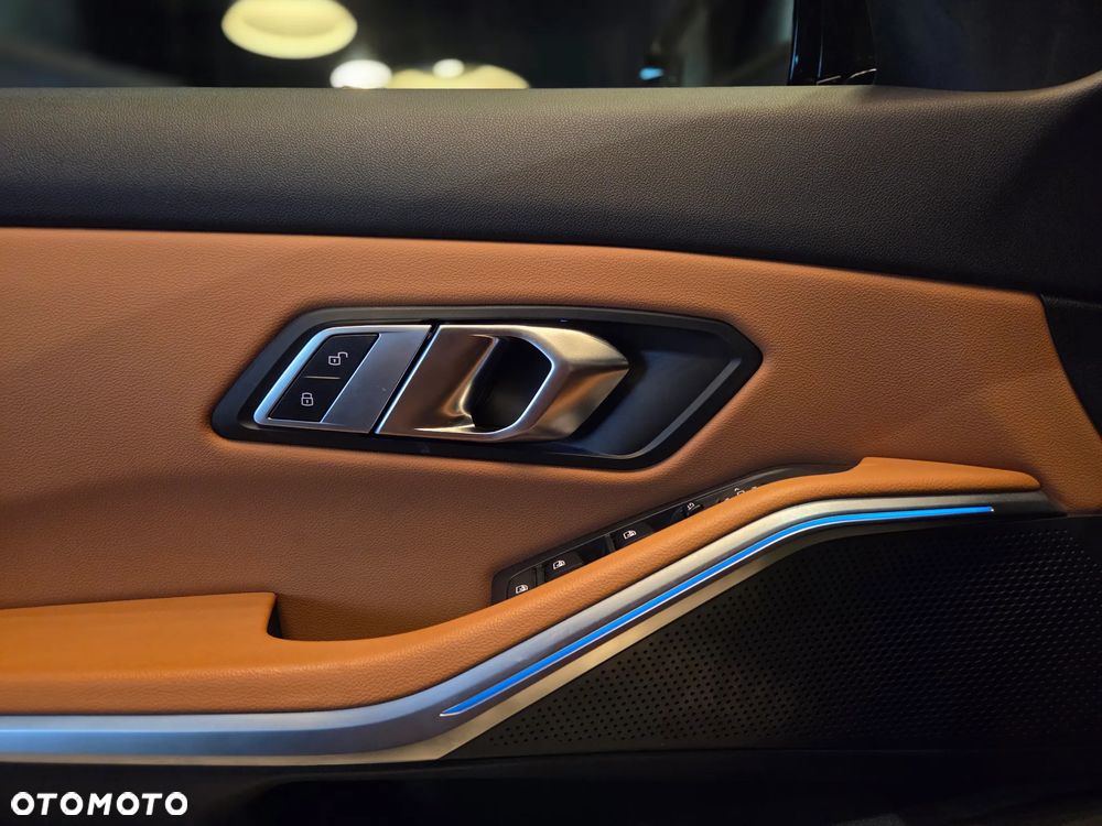 BMW Seria 3 - 14