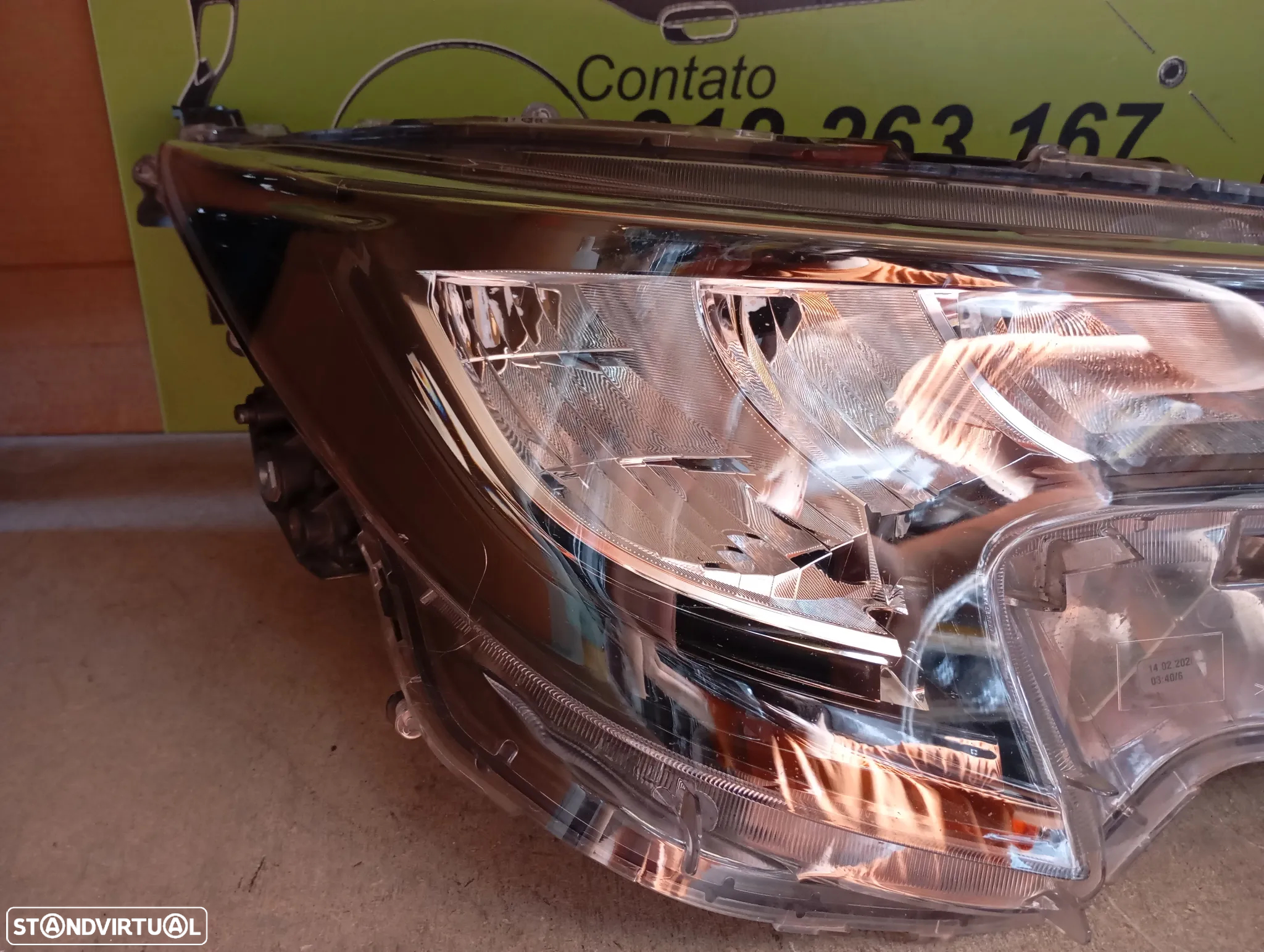 TOYOTA COROLLA E21 FAROL LED DIRETO - FF562 - 3