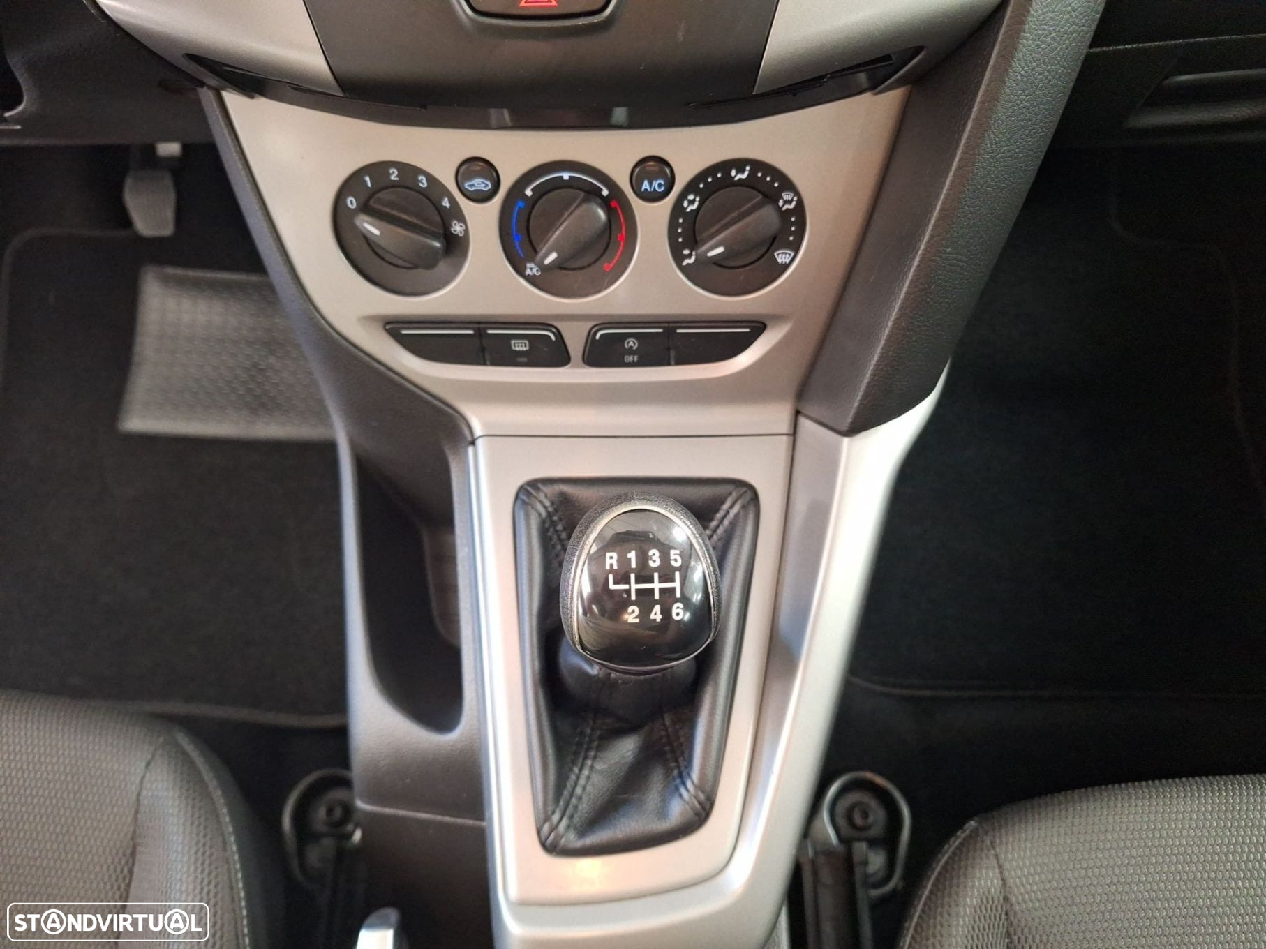 Ford Focus SW 1.6 TDCi Trend Econetic - 19
