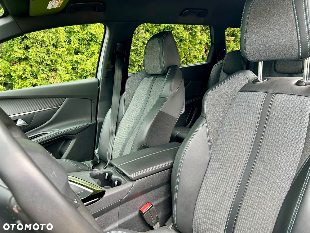 Peugeot 5008 PureTech 130 Stop & Start Allure Pack - 8