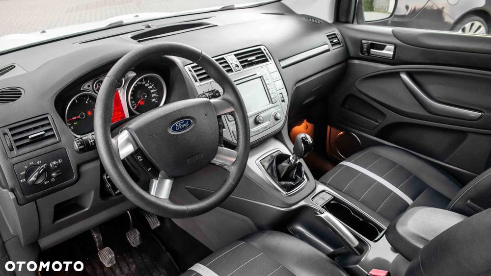 Ford Kuga 2.0 TDCi Titanium - 12