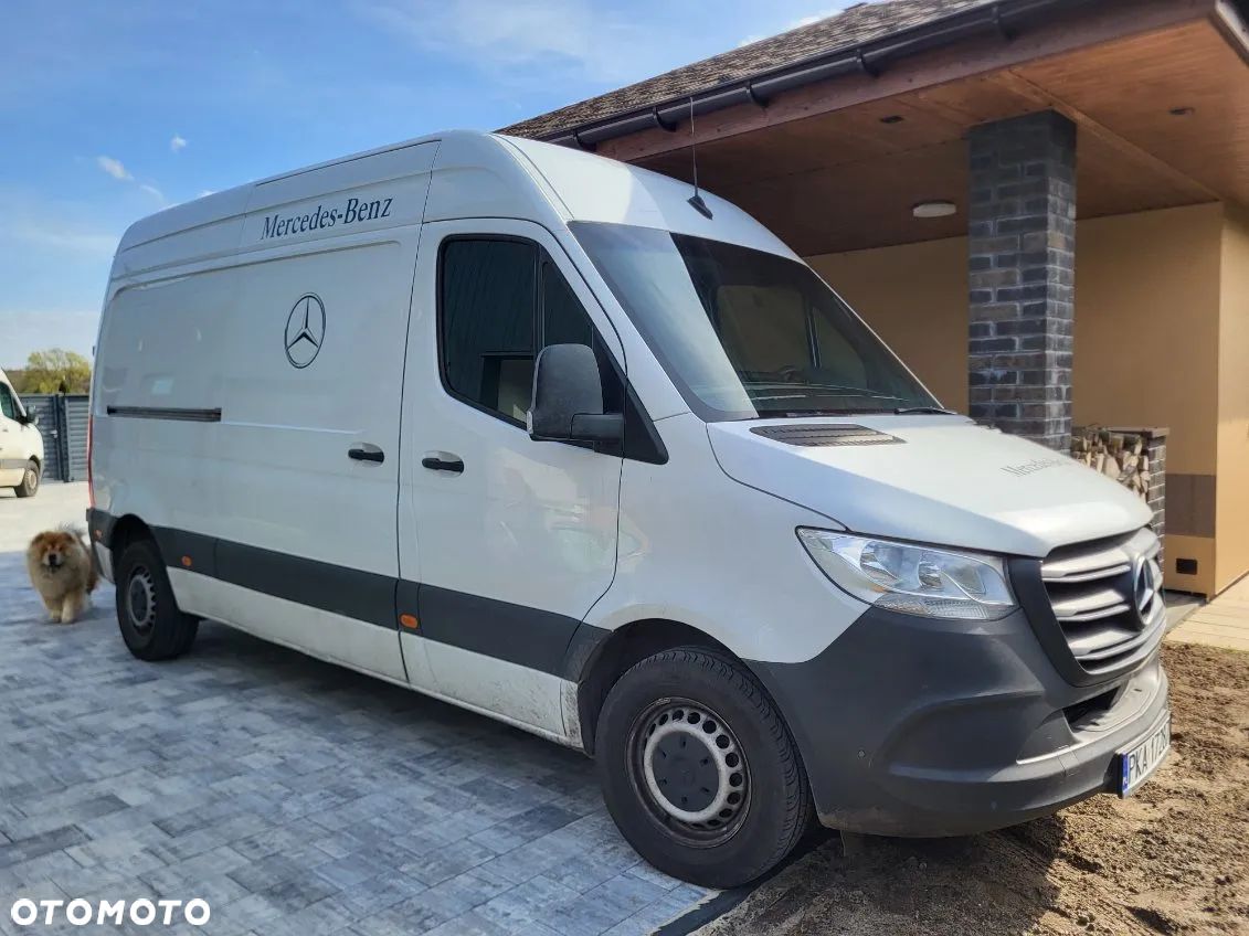 Mercedes-Benz Sprinter - 1