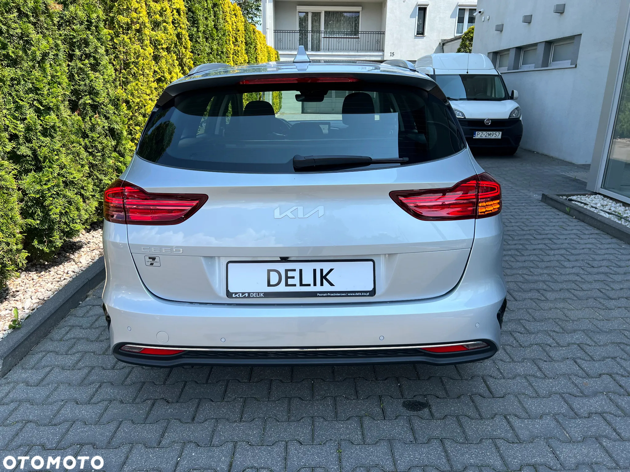 Kia Ceed 1.5 T-GDI M - 14