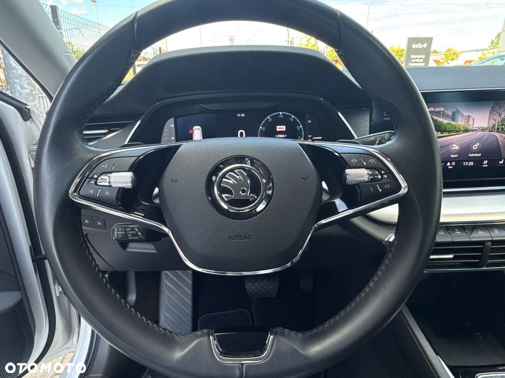 Skoda Octavia 2.0 TDI Ambition DSG - 21