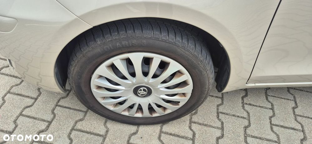 Toyota Yaris 1.33 Sol - 9