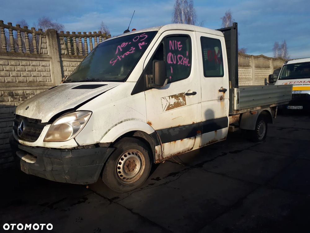 MERCEDES SPRINTER W906 2.2 CDI SKRZYNIA ŁADUNKOWA PAKA ALUMINIOWE BURTY - 2