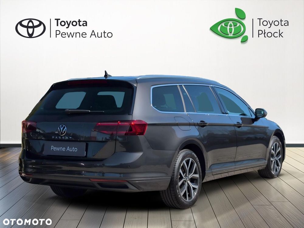 Volkswagen Passat - 7