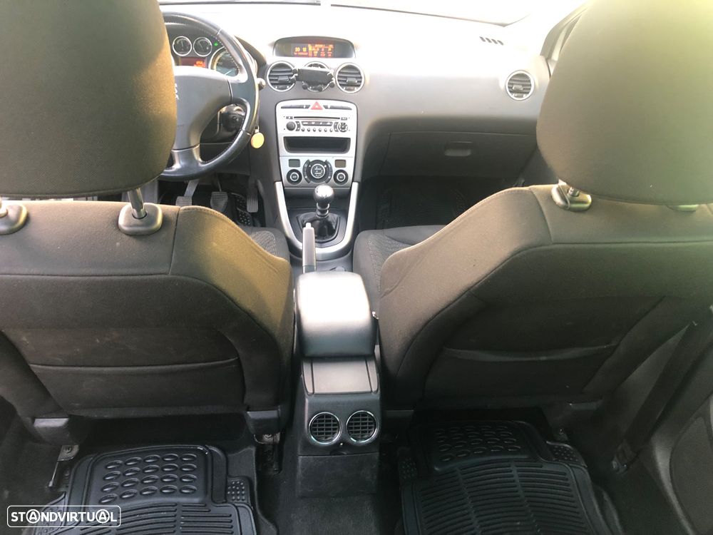Peugeot 308 SW 1.6 e-HDi Active CVM6 114g - 11