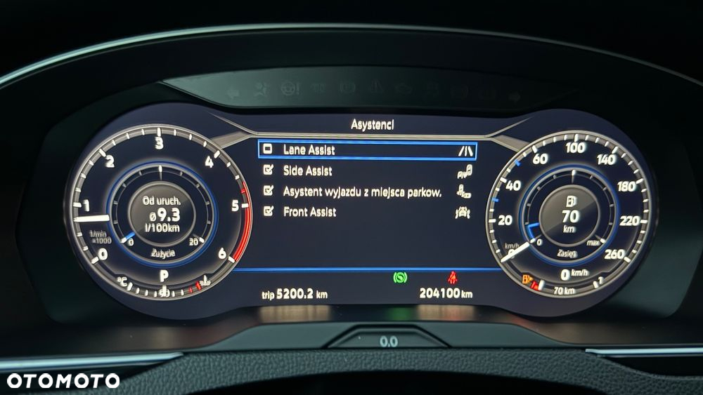 Volkswagen Passat - 15
