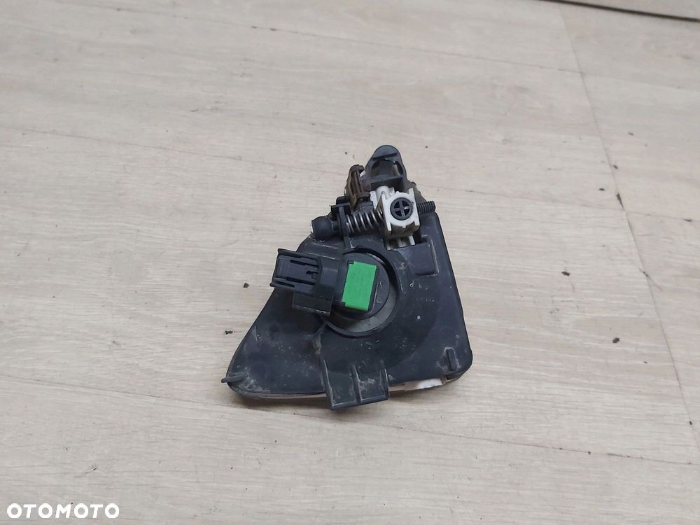 Honda Civic VIII 8 UFO halogen prawy przód - 4