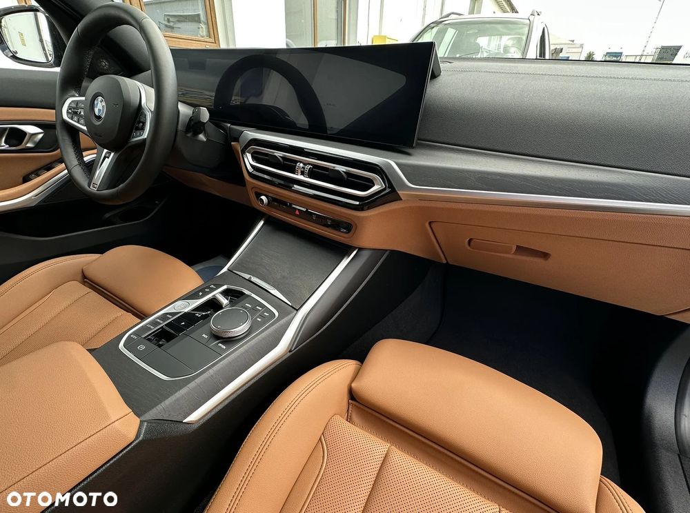 BMW Seria 3 320d xDrive M Sport - 28