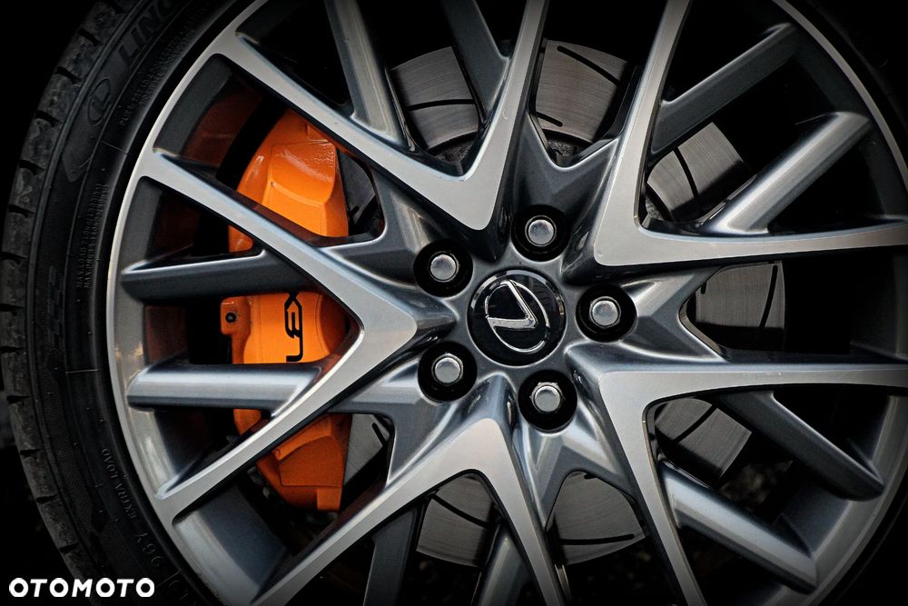 Lexus RC 200t / 300 F Sport - 20