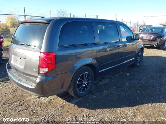 Dodge Grand Caravan 3.6 R/T - 22