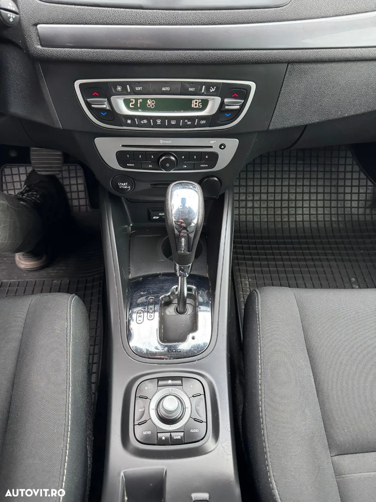 Renault Megane dCi 110 FAP EDC LIMITED - 17