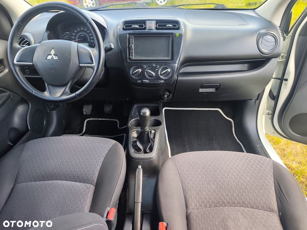 Mitsubishi Space Star - 4