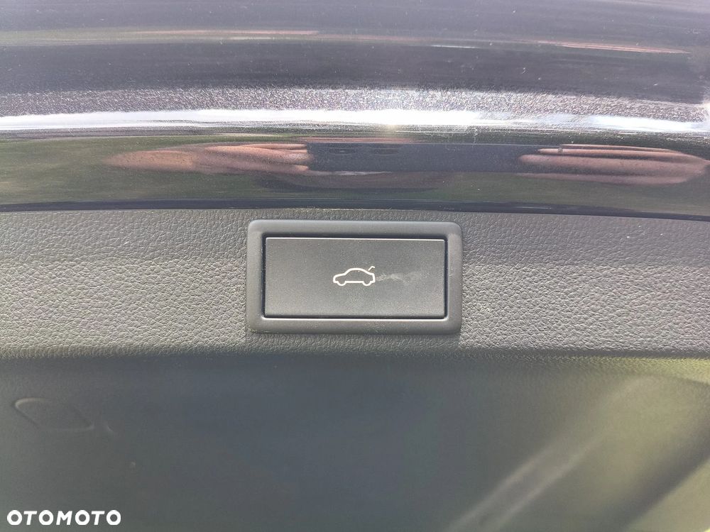 Skoda Octavia 2.0 TDI DSG 4x4 RS - 16