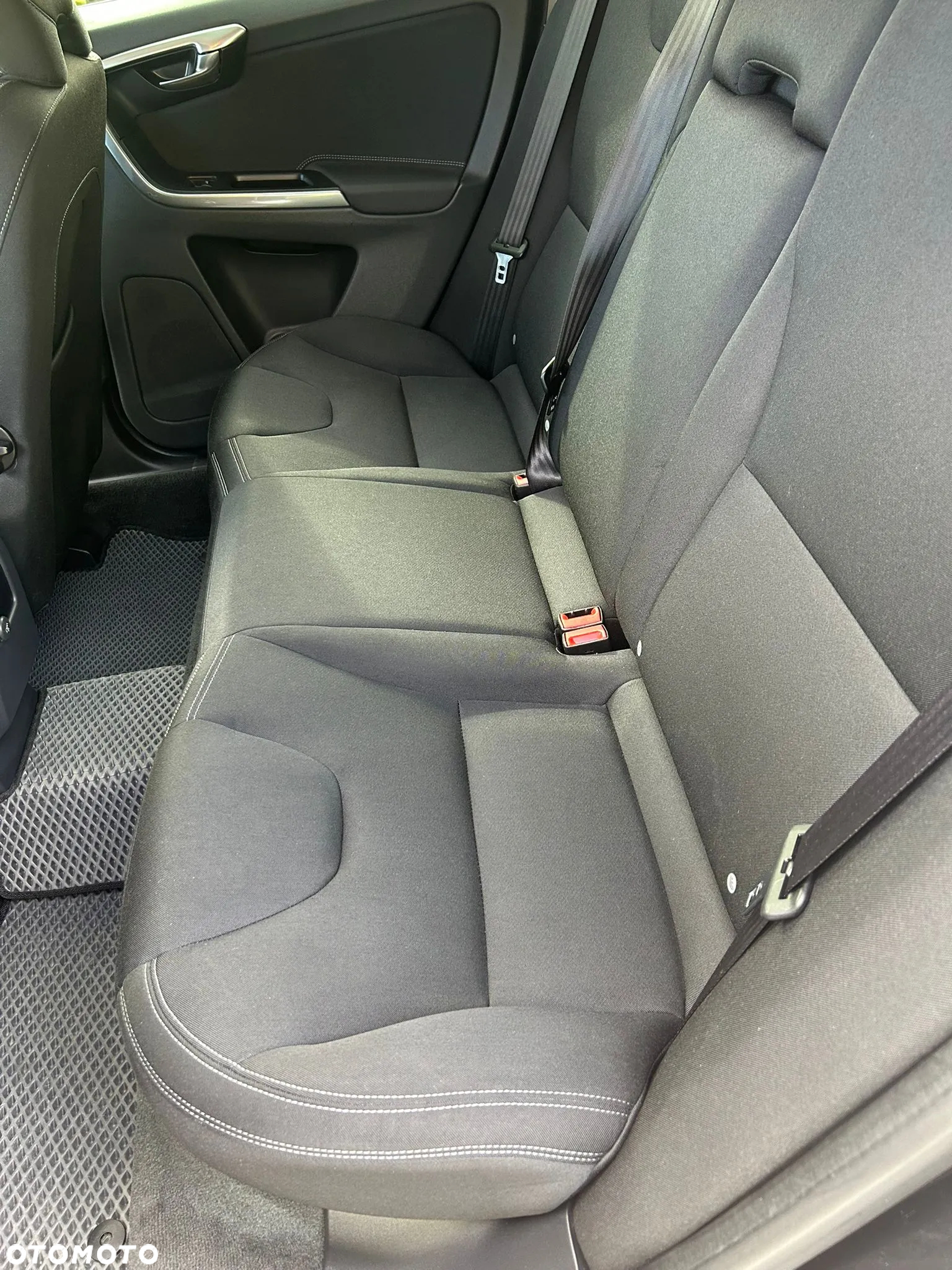 Volvo XC 60 D4 AWD Kinetic - 6