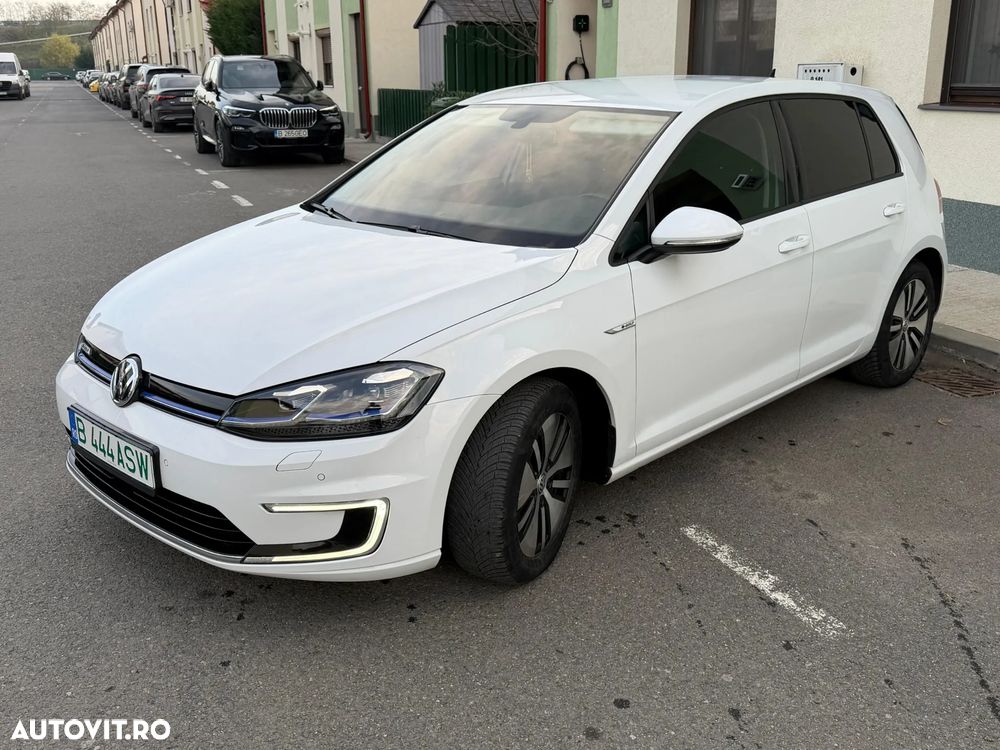 Volkswagen e-Golf - 3