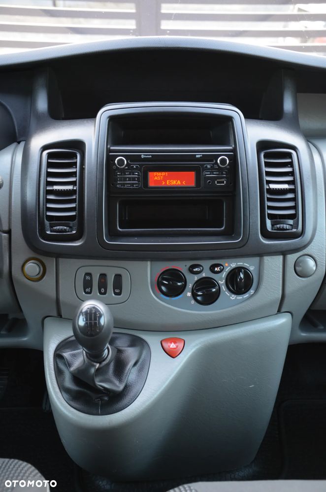 Opel Vivaro L2H1 2.9t Edition - 19