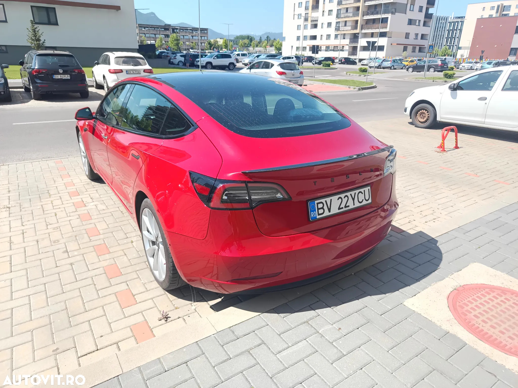 Tesla Model 3 Standard Reichweite Plus Hinterradantrieb - 3