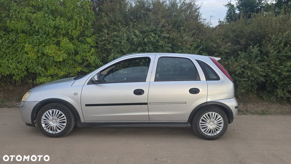 Opel Corsa - 3